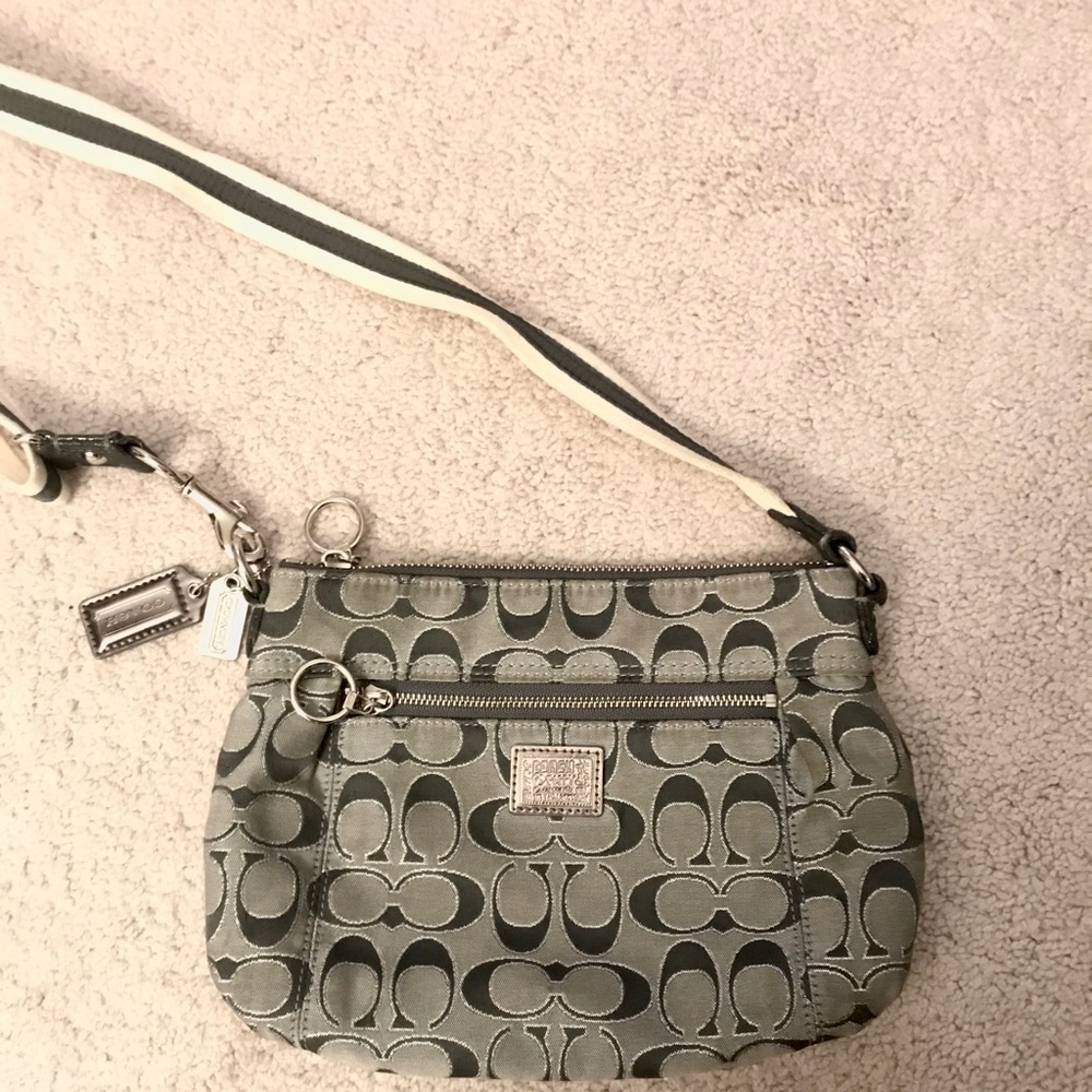 Coach Poppy Crossbody